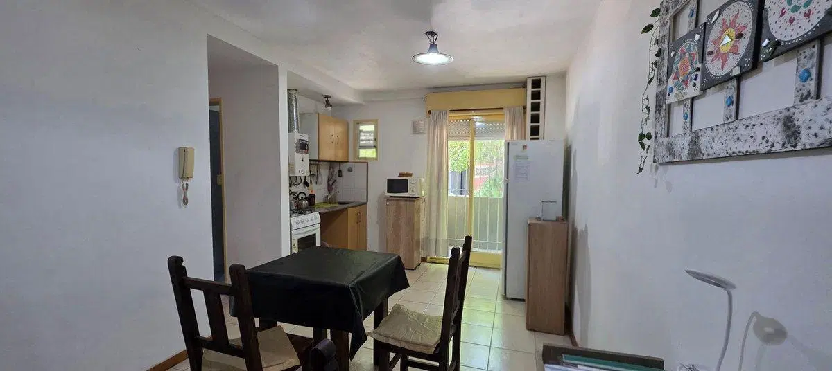 VENTA DEPARTAMENTO 1 DORMITORIO. BALCÒN. FRENTE 2