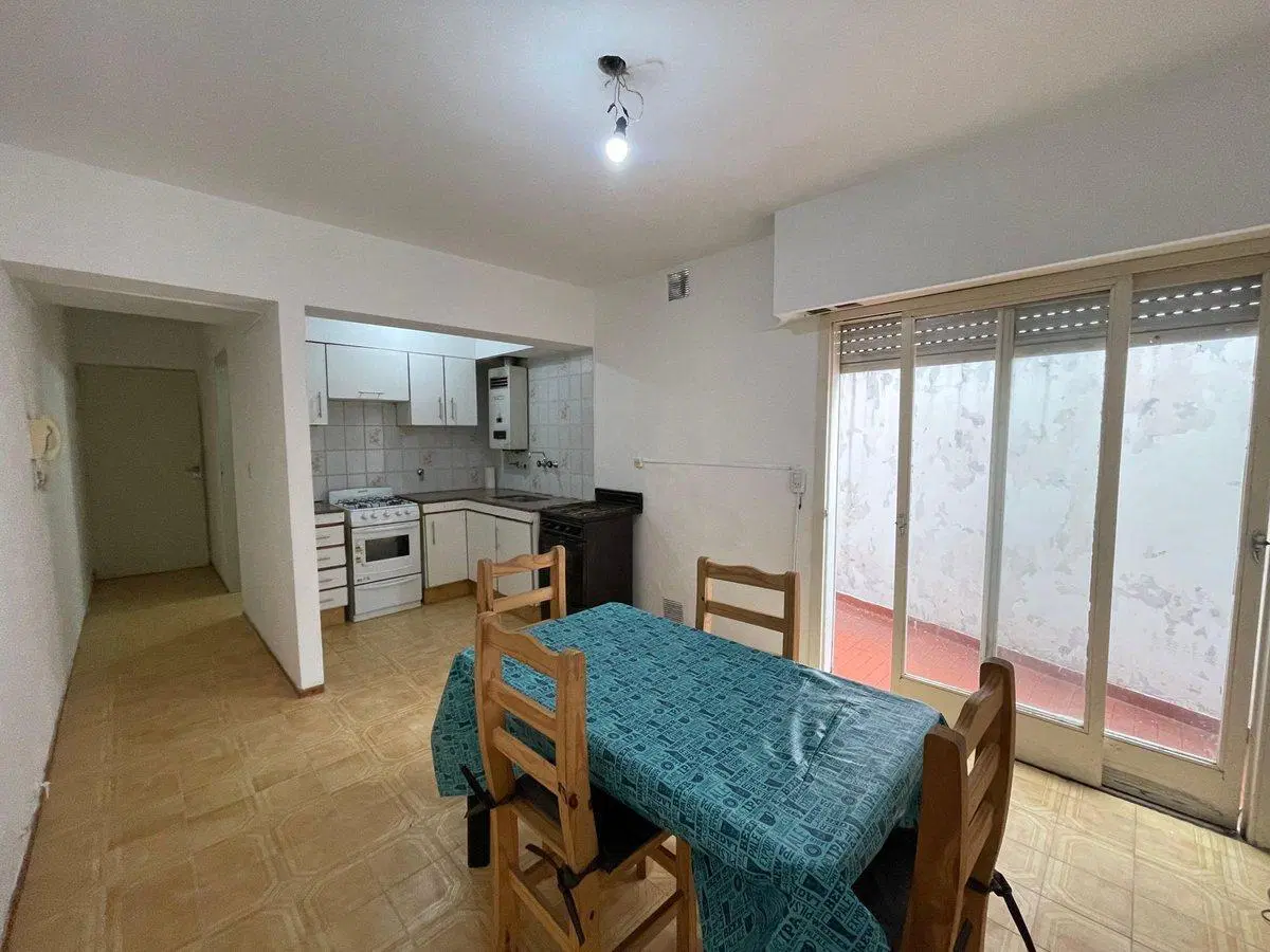 DEPTO VENTA 1 DORMITORIO EN ARROYITO 5