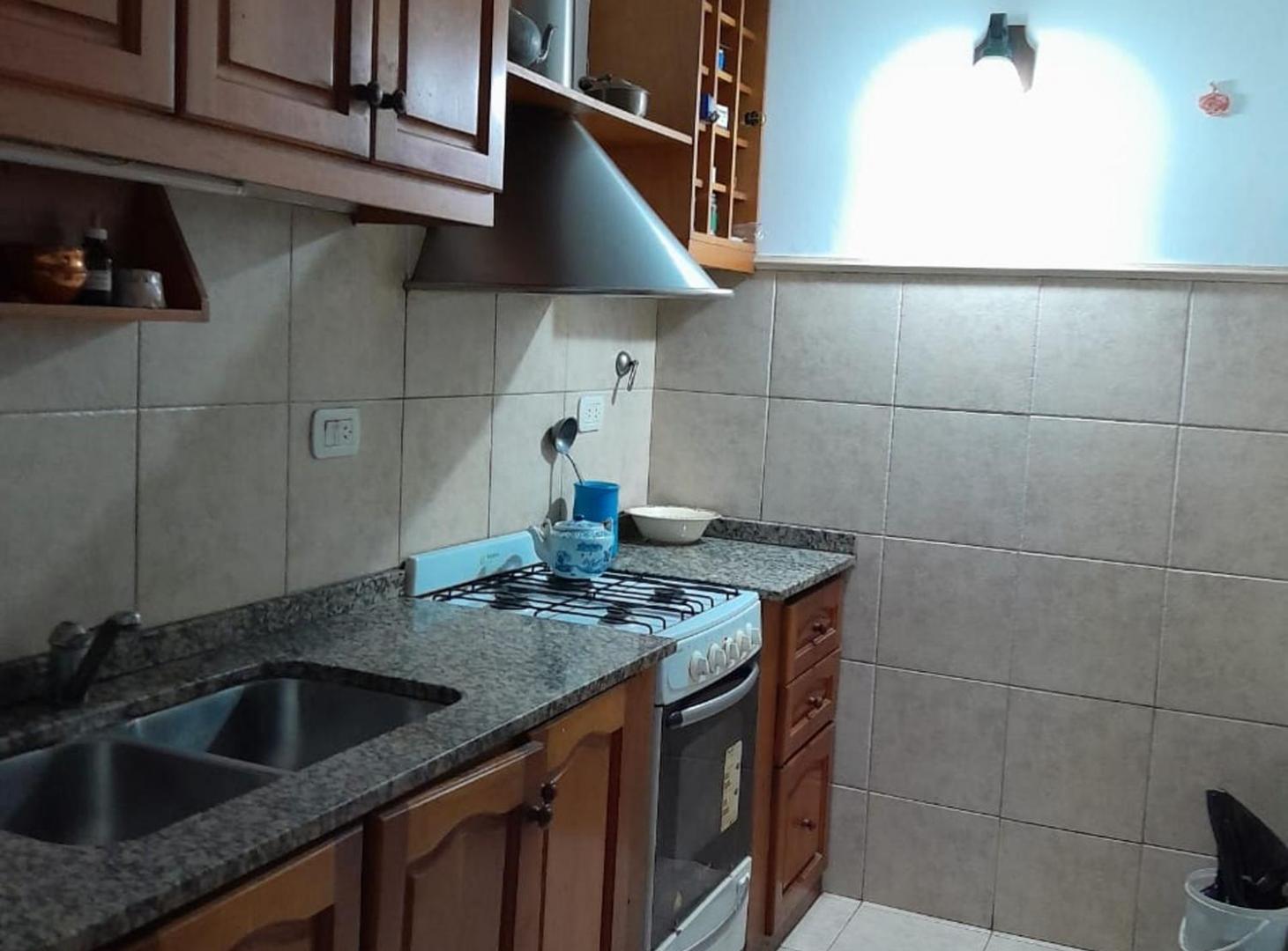 Foto de VENTA CASA EN ARROYITO CON JARDIN, imagen 5