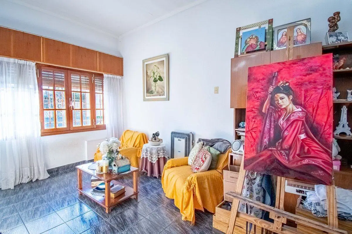 CASA EN VENTA 4 DORMITORIOS ZONA SUR 3