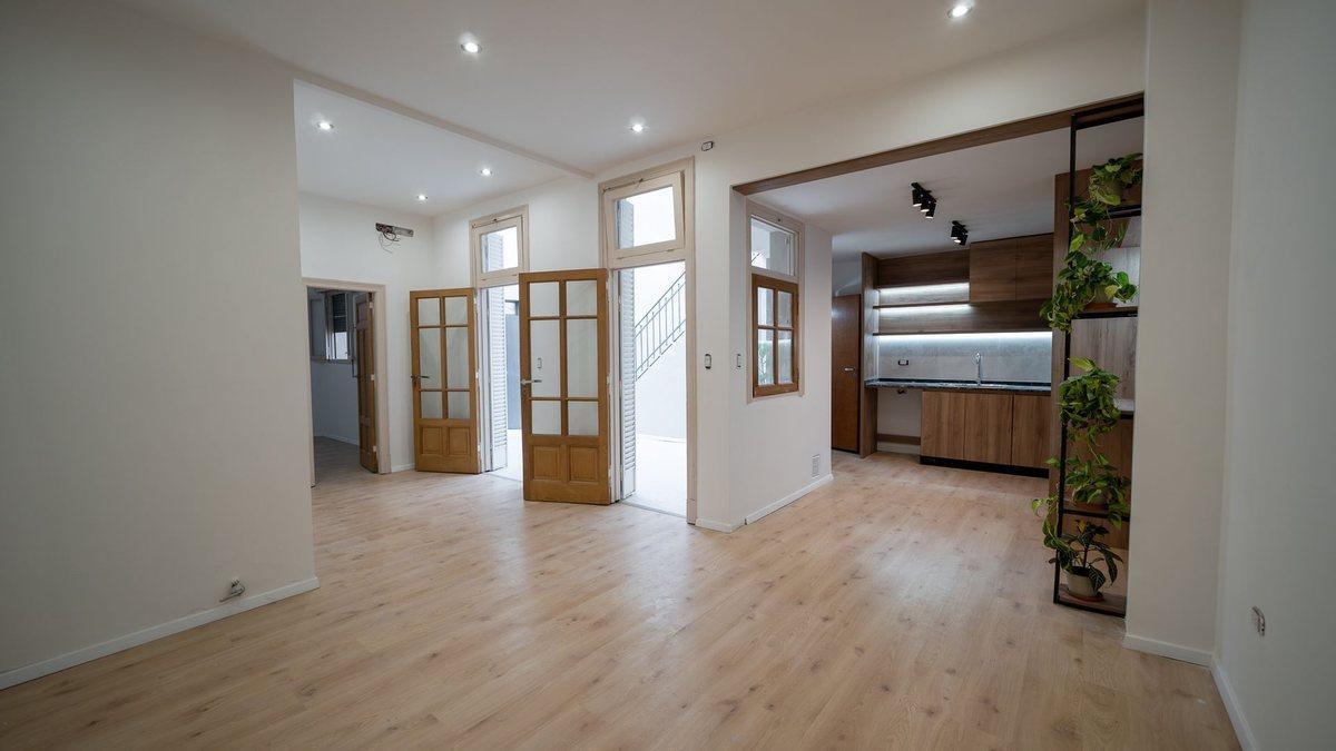 Foto de CASA DE PASILLO EN VENTA 3 DORMITORIOS PICHINCHA, imagen 2