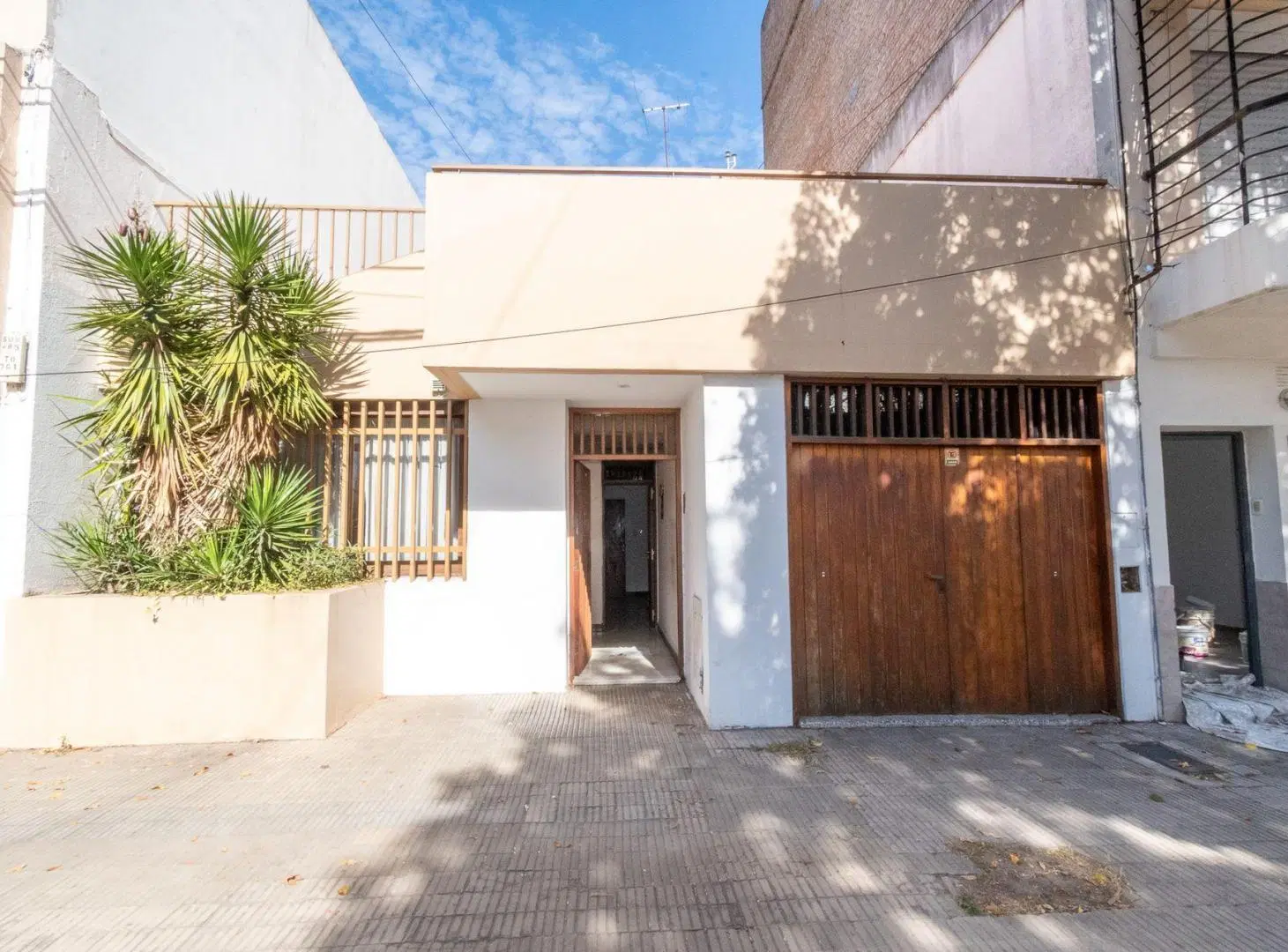 VENTA CASA CUATRO DORMITORIOS REP DE LA SEXTA 2