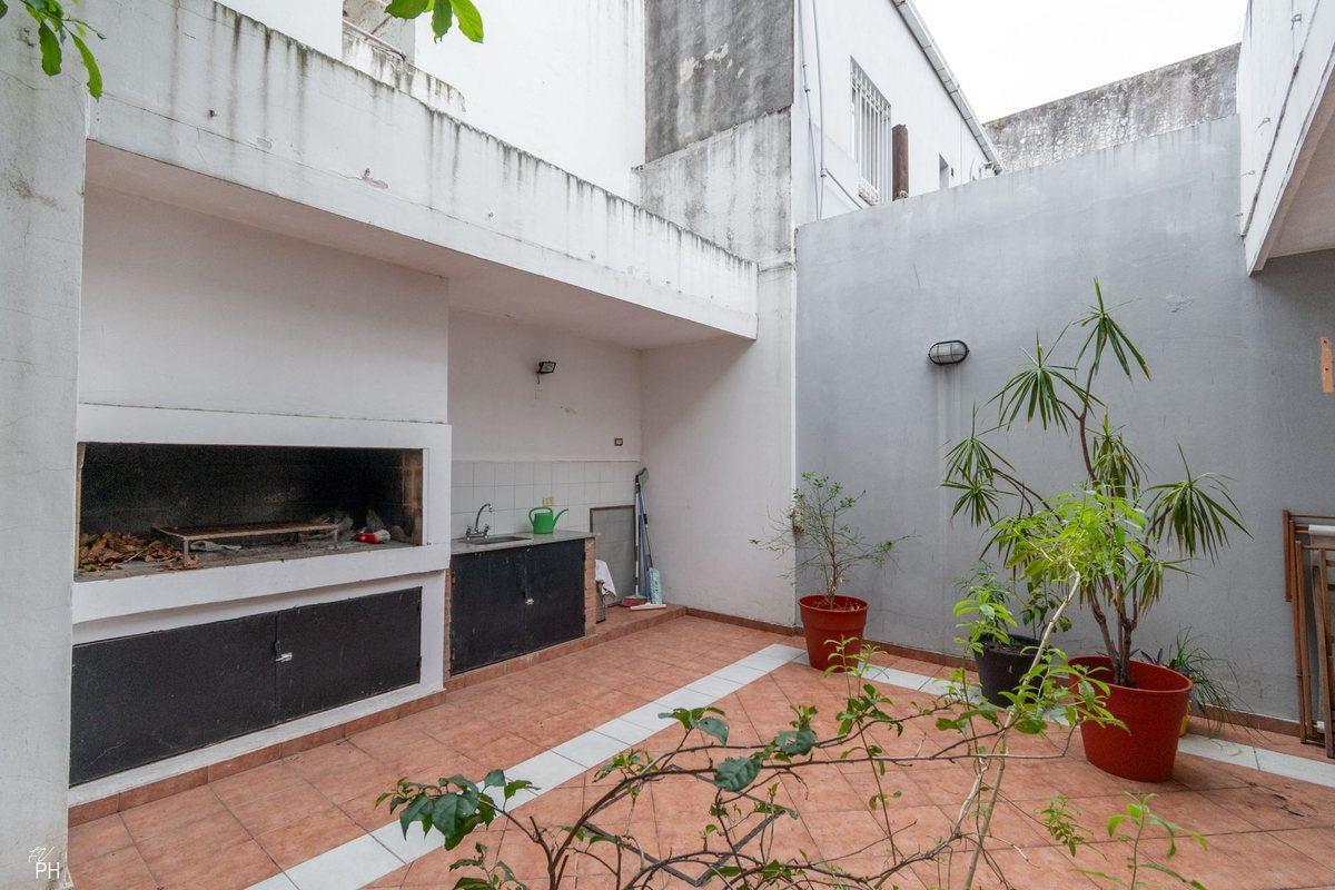 Foto de VENTA CASA DE PASILLO. DOS DORMITORIOS CON PATIO, imagen 3