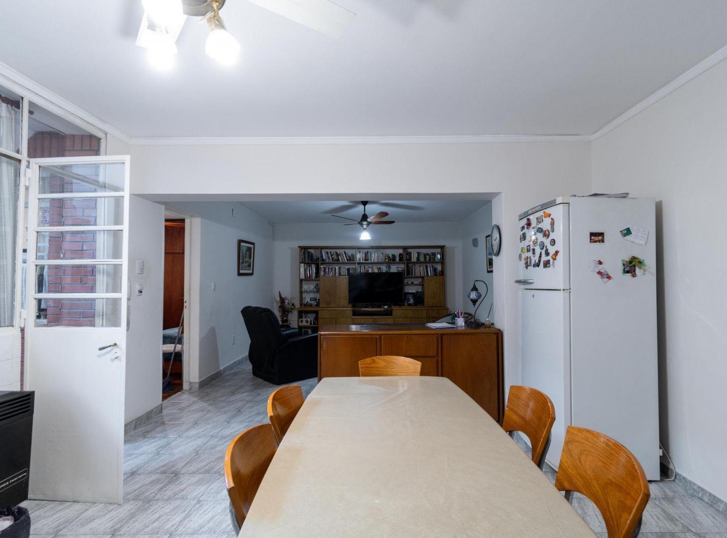 Foto de VENTA CASA DE PASILLO 2 PLANTAS ZONA CENTRO, imagen 4