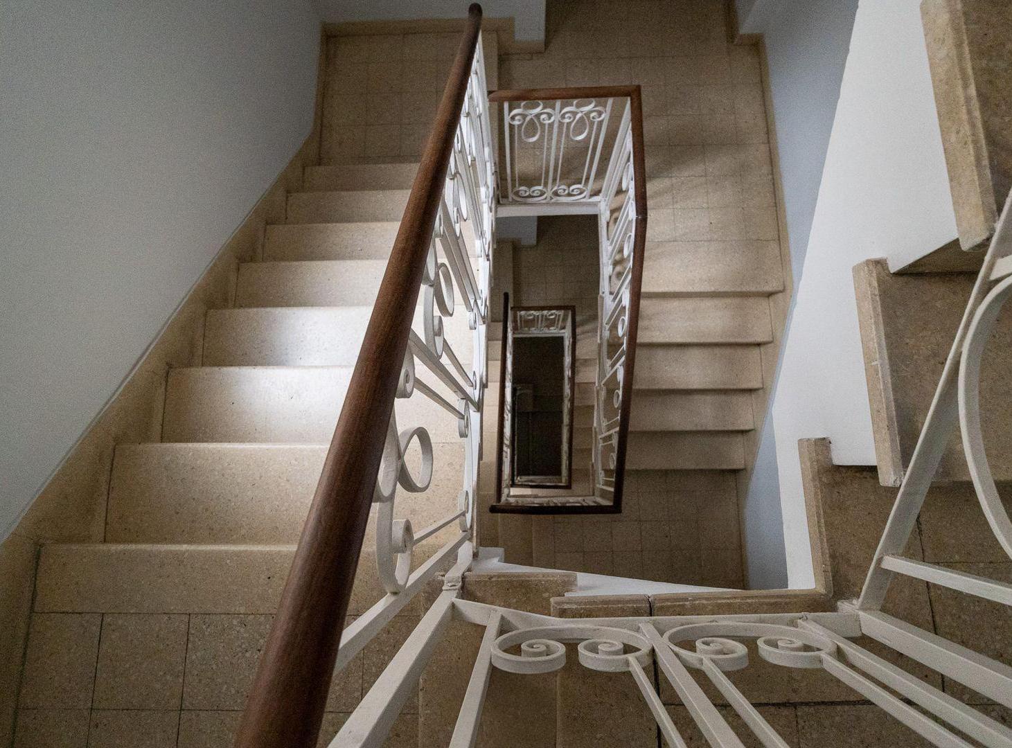 Foto de VENTA DEPARTAMENTO A RECICLAR EN BARRIO MARTIN, imagen 2