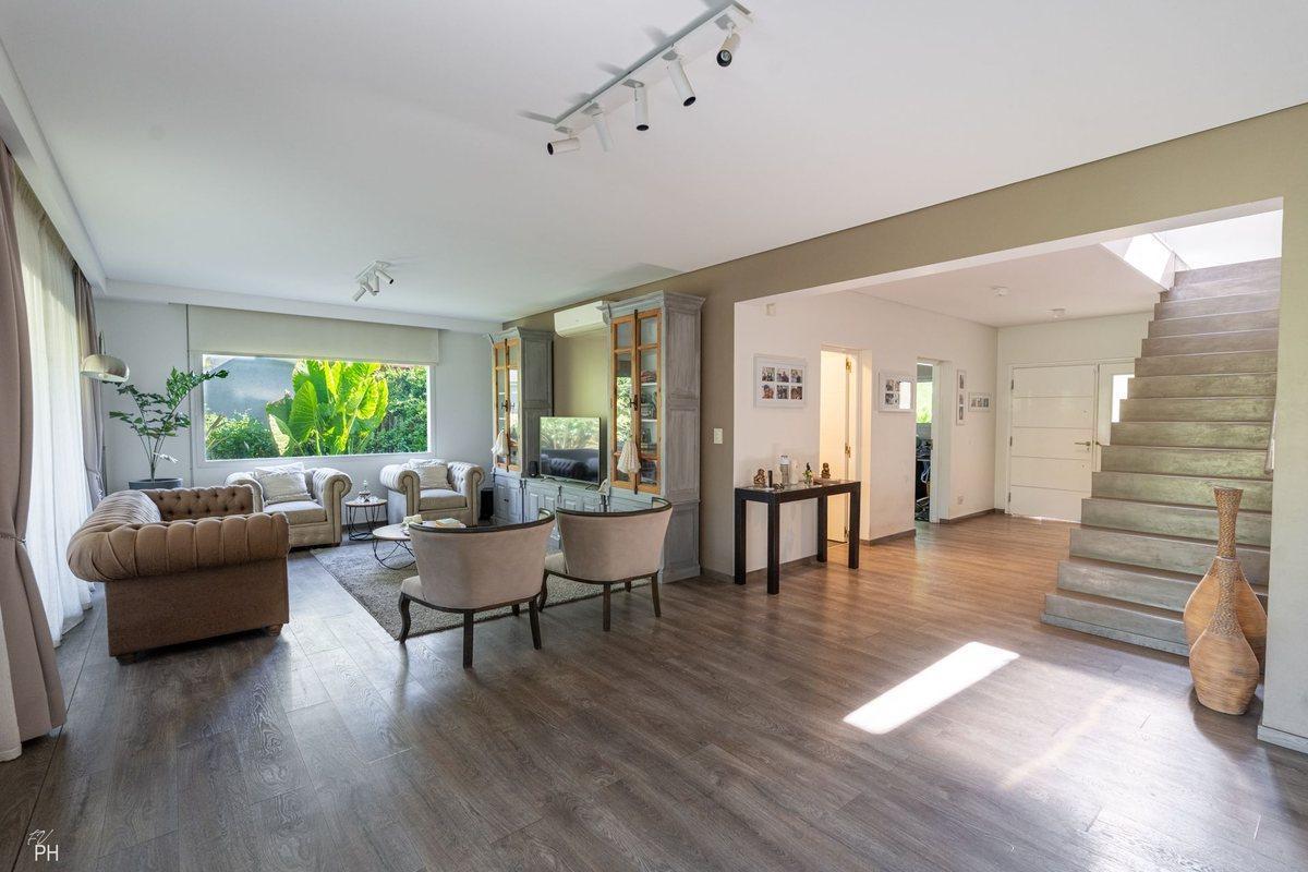 Foto de VENTA CASA BARRIO CERRADO SAN SEBASTIAN-FUNES, imagen 1