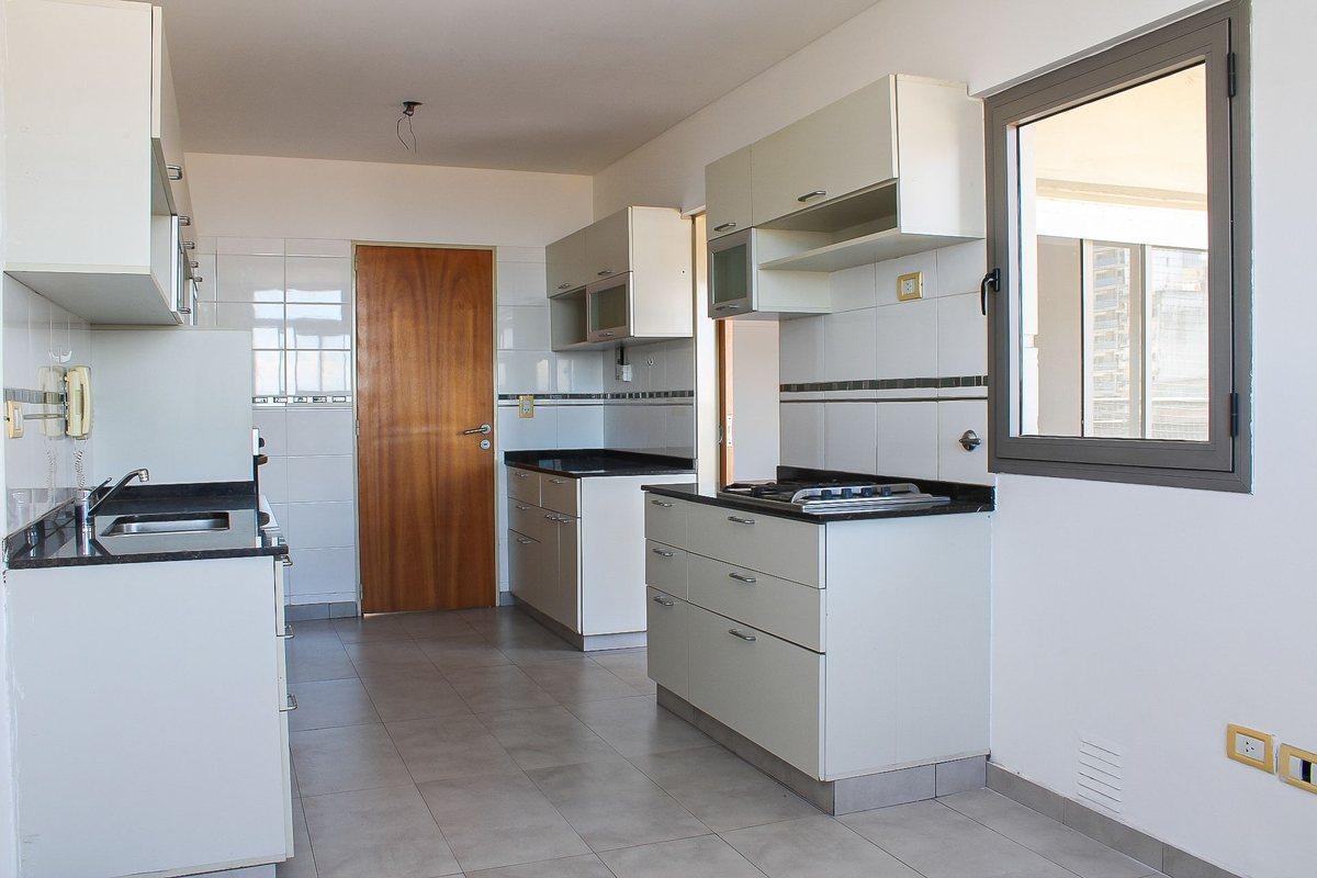 Foto de VENTA DEPARTAMENTO 2 DORMITORIOS PILETA Y QUINCHO, imagen 1