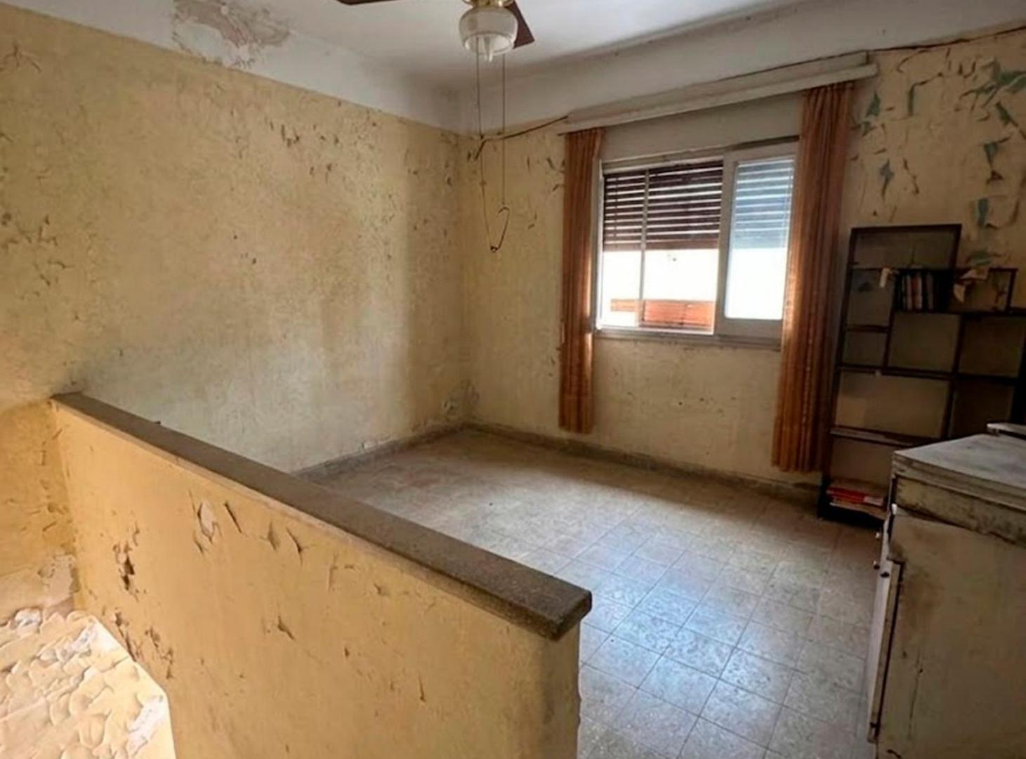 Foto de CASA EN VENTA 3 DORMITORIOS EN BARRIO ARROYITO, imagen 3