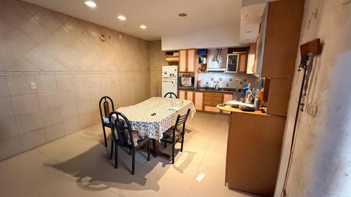 Foto de Casa Venta 3 Dormitorios con Local Comercial, imagen 2