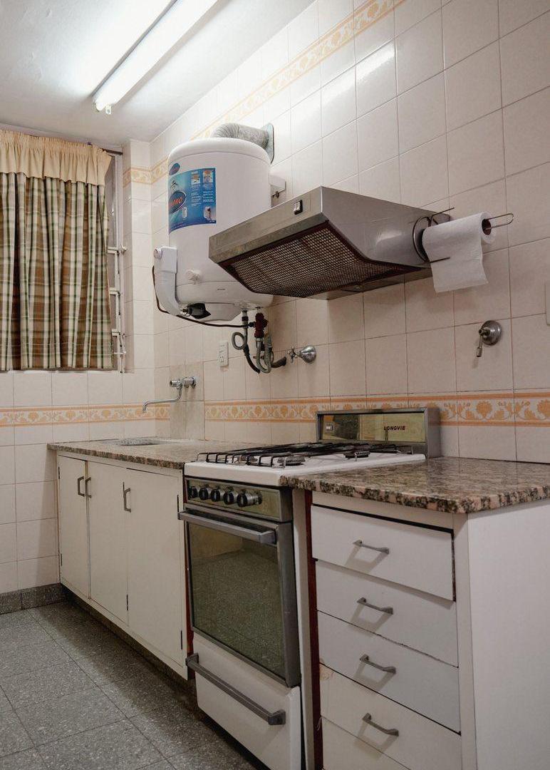 Foto de VENTA - CASA 3 HABITACIONES, PILETA Y DEPENDENCIA, imagen 3