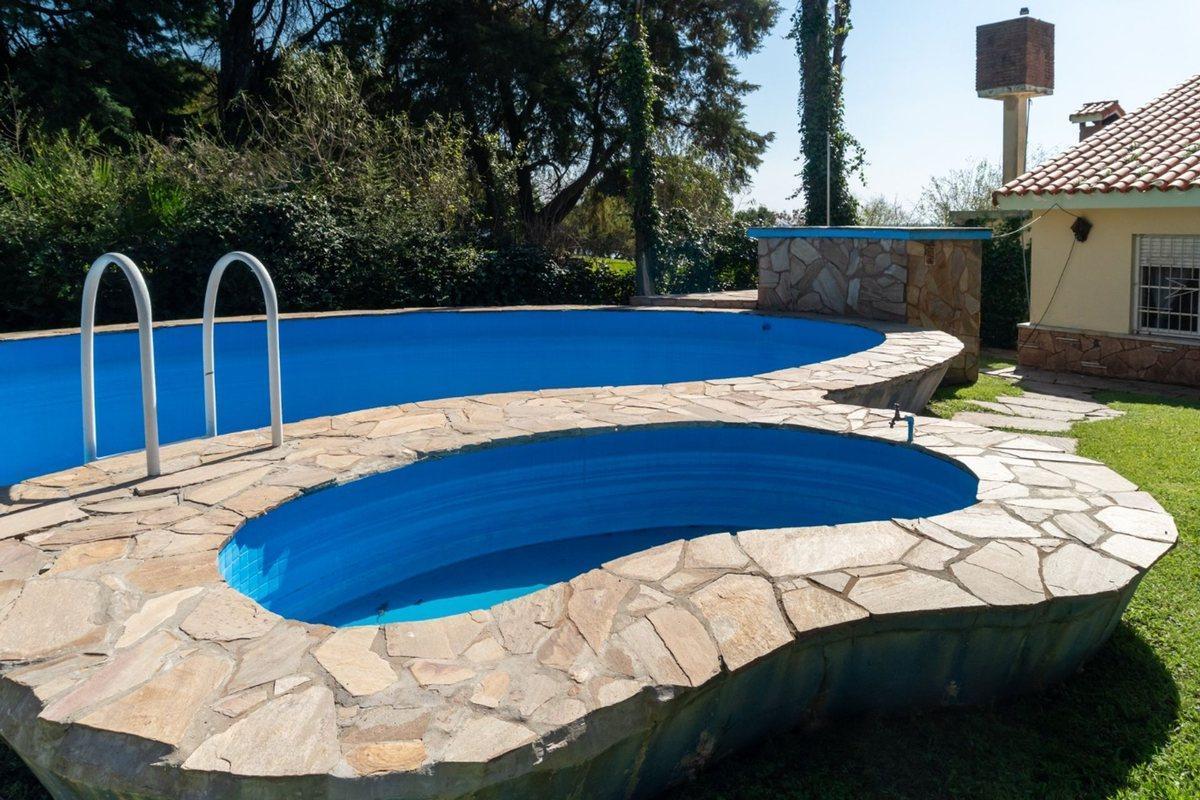 Foto de CASA EN VENTA FRENTE AL RIO ARROYO SECO., imagen 2