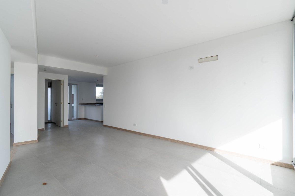 Foto de DEPARTAMENTO EN VENTA 2 DORMITORIOS TORRE PARAISO, imagen 1