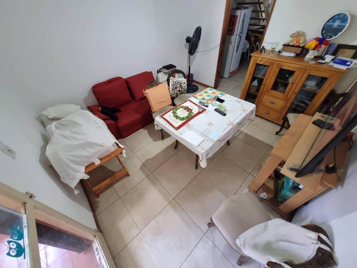 Foto de DEPTO DUPLEX EN VENTA DE 1 DORM EN CINCO ESQUINA, imagen 2