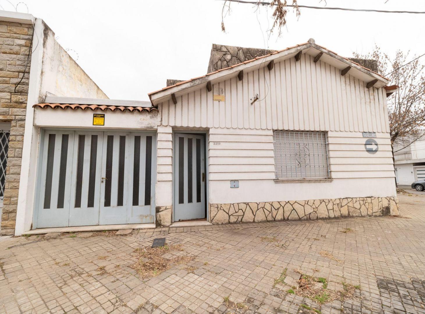 Foto de CASA EN VENTA DE 2 DORMITORIOS B CINCO ESQUINAS, imagen 1