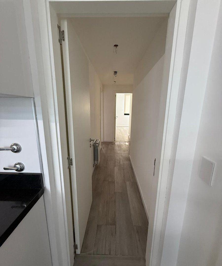 Foto de DEPARTAMENTO EN VENTA 2 DORMITORIOS CENTRO MARTIN, imagen 3