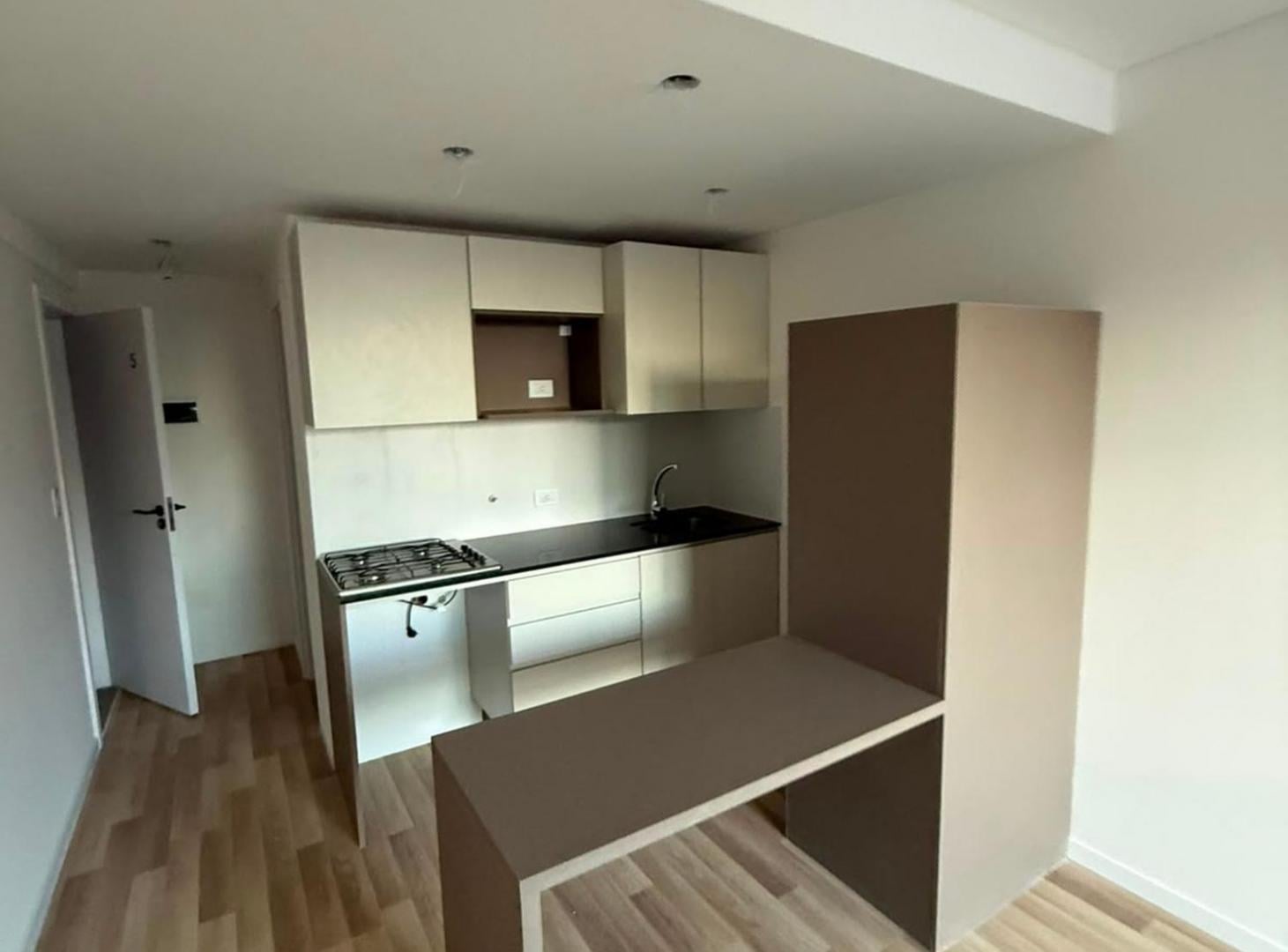 Foto de MONOAMBIENTE EN VENTA CENTRO A ESTRENAR, imagen 3