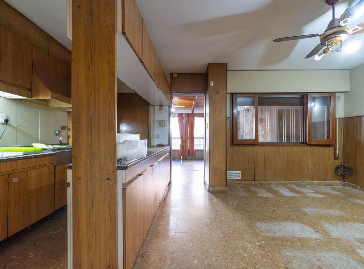 Foto de CASA EN VENTA 3 DORMITORIOS BARRIO MATHEU, imagen 3