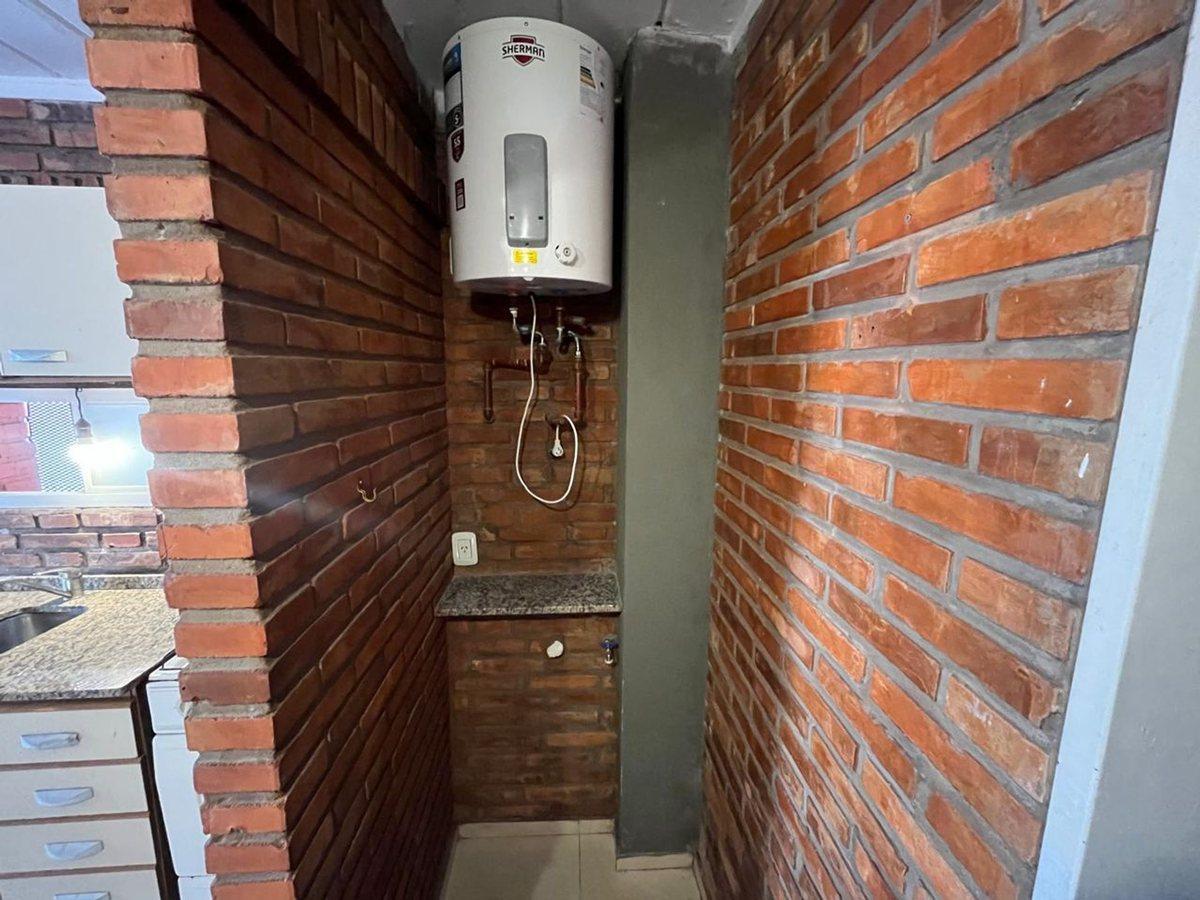 Foto de MONOAMBIENTE EN VENTA BARRIO ABASTO, imagen 3