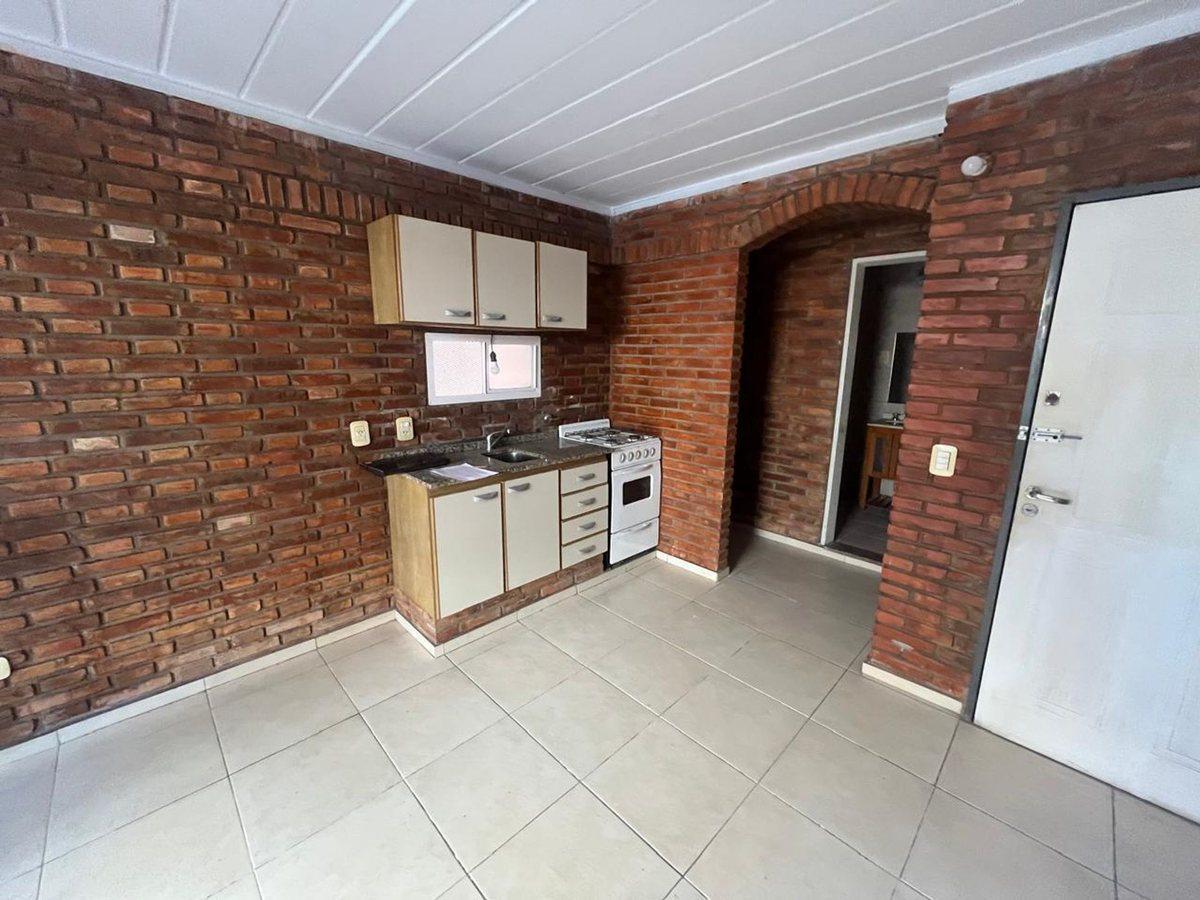 Foto de MONOAMBIENTE EN VENTA BARRIO ABASTO, imagen 2