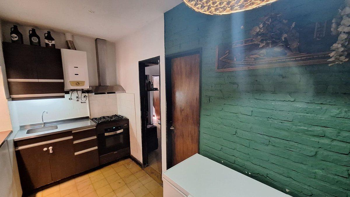 Foto de CASA EN VENTA 2 DORMITORIOS CON COCHERA, imagen 2