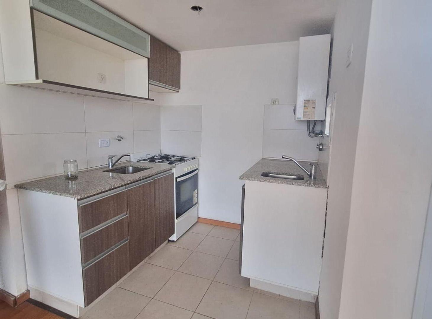 Foto de VENTA DEPARTAMENTO 2 DORMITORIOS CON PILETA, imagen 2