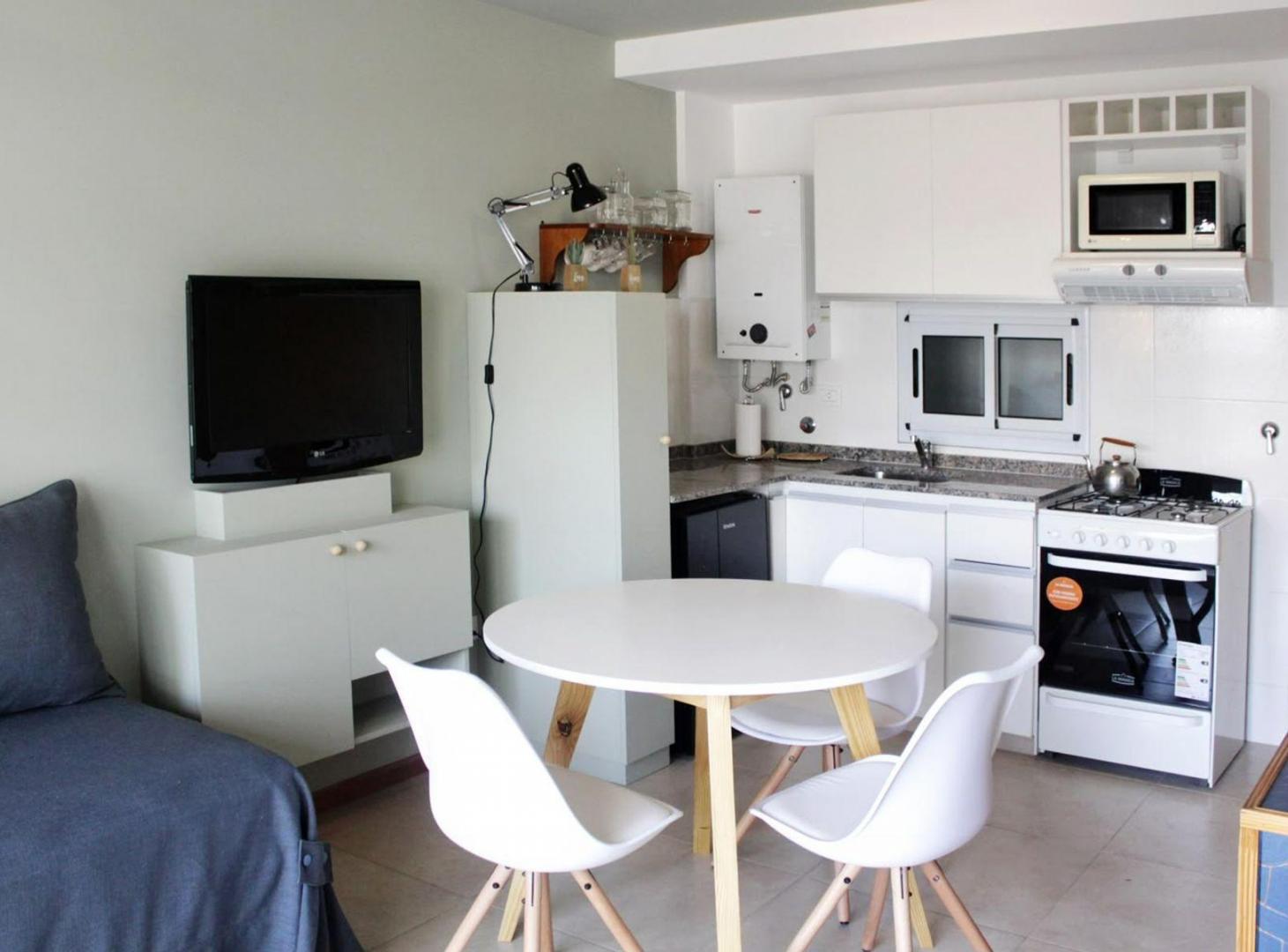 Foto de MONOAMBIENTE CON BALCON EN VENTA ZONA CENTRO, imagen 5