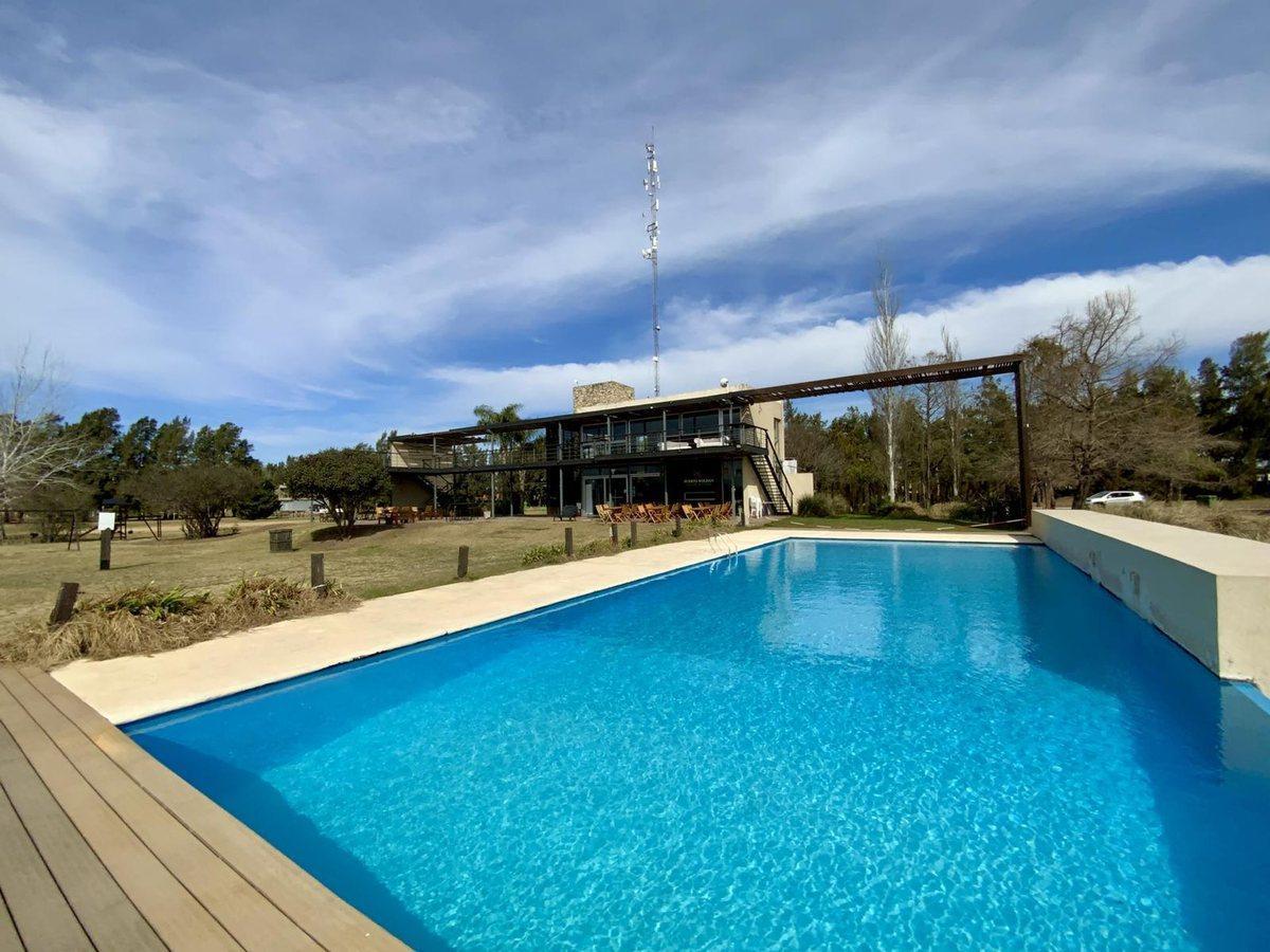 Foto de CASA EN VENTA 3 DORMITORIOS ROLDAN LOTE 1500 MTS, imagen 3