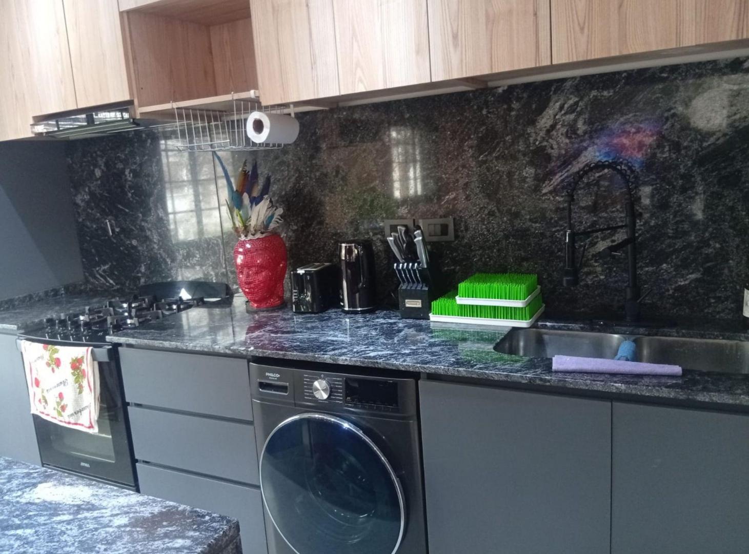 Foto de CASA EN VENTA P.ALTA 2 DORM.ITORIOS LOURDES, imagen 1
