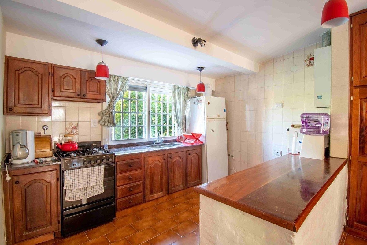 Foto de CASA VENTA 4 DORMITORIOS ROLDÁN COTOS DE ALAMEDA, imagen 2