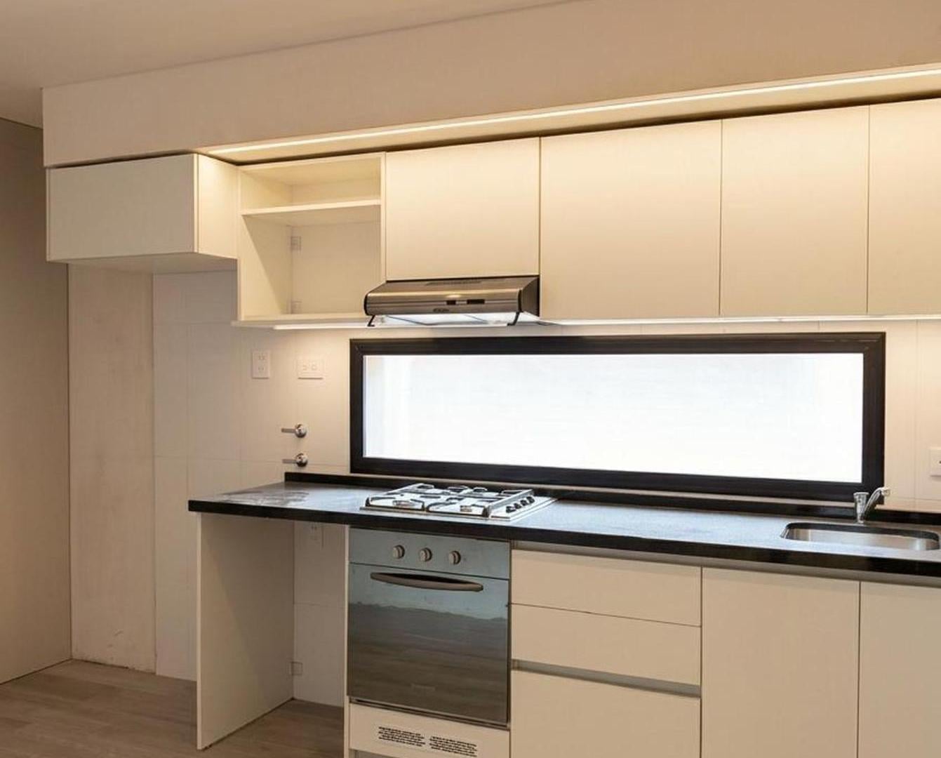 Foto de DEPARTAMENTO 1 AMBIENTE DIVIDIDO CON BALCÓN CENTRO, imagen 3