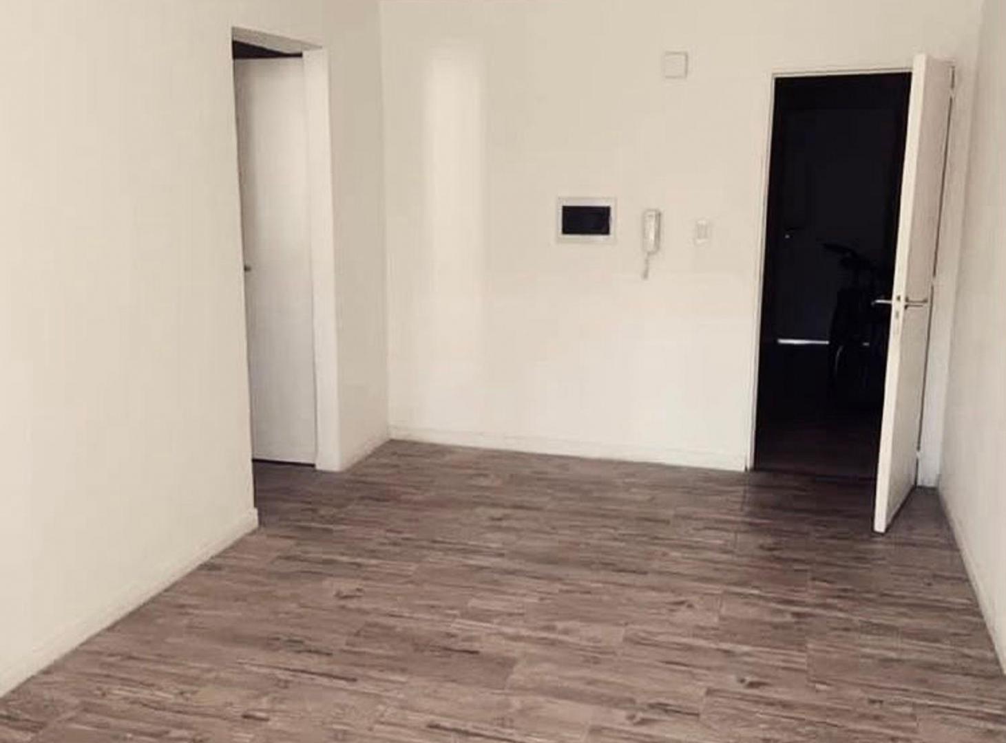 Foto de VENTA DEPTO 1 DORMITORIO ECHESORTU CON BALCON, imagen 4