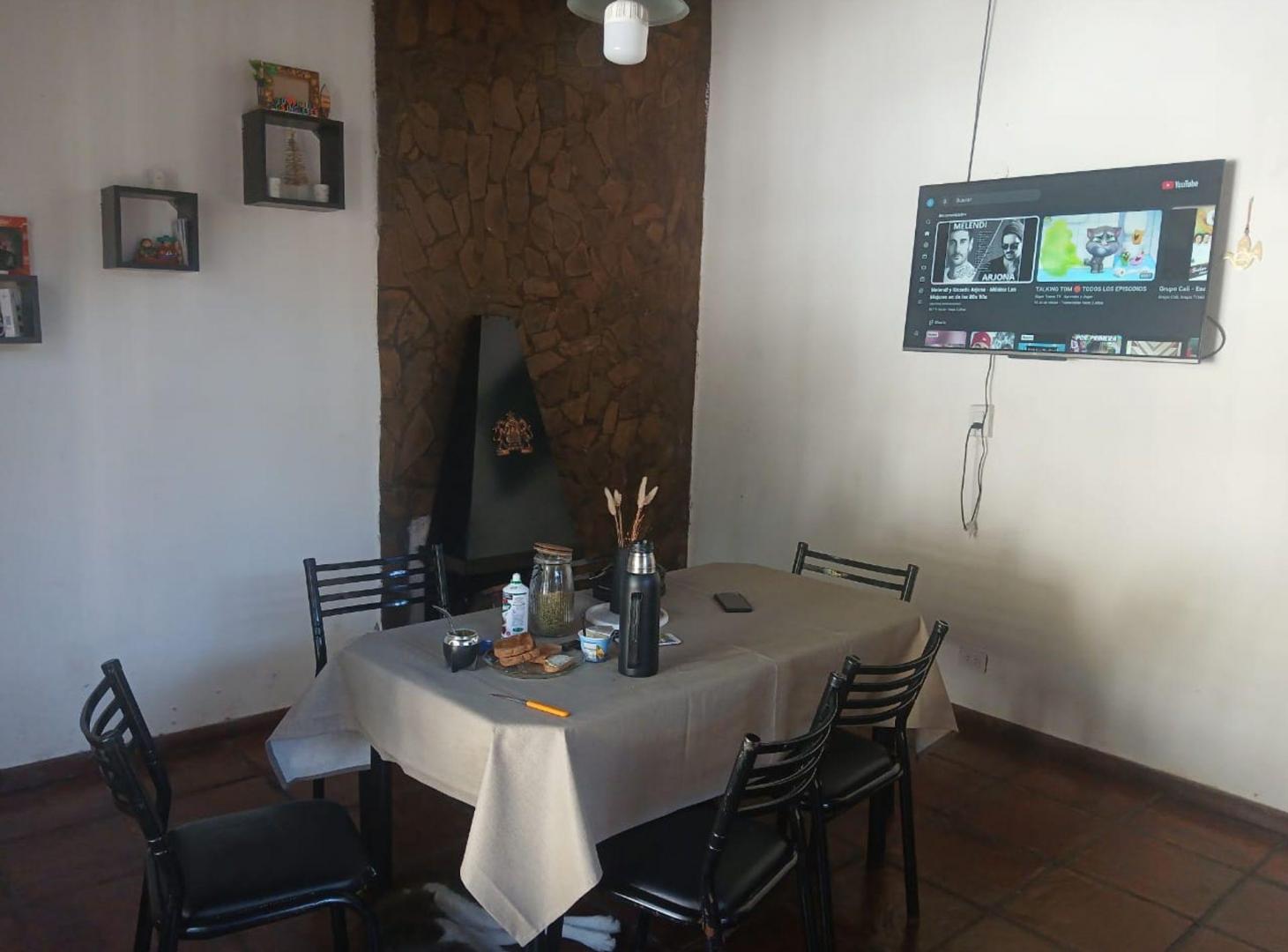 Foto de CASA EN VENTA 3 DORMITORIOS GODOY CON PILETA, imagen 4