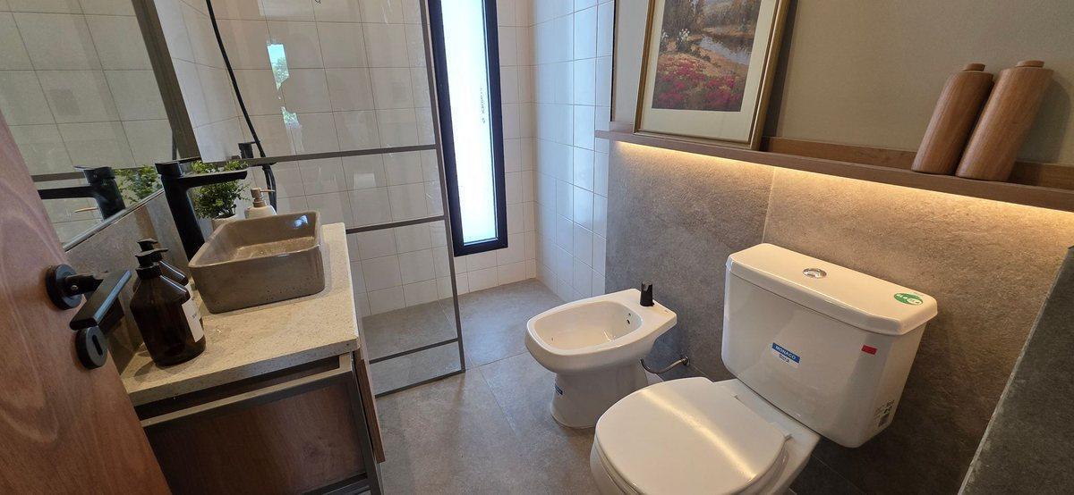 Foto de VENTA DEPARTAMENTO 2 DORMITORIOS BALCÒN. PICHINCHA, imagen 5