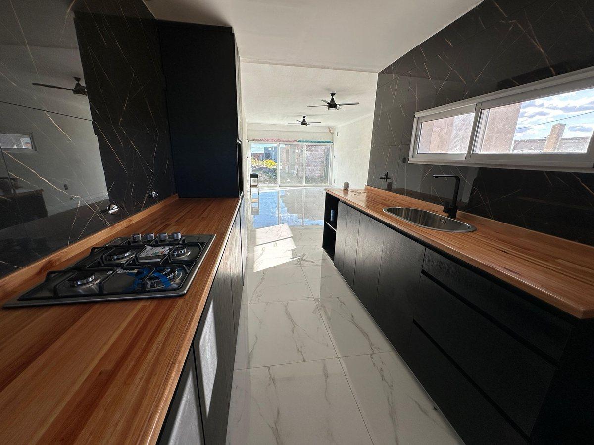 Foto de VENTA CASA A ESTRENAR AMPLIA Y LUMINOSA, imagen 3