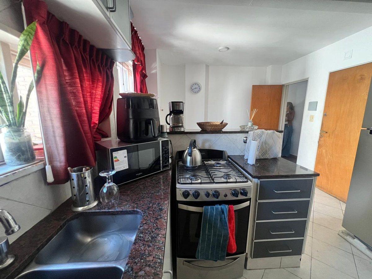 Foto de EN VENTA DEPARTAMENTO 3 DORMITORIOS ZONA CENTRO, imagen 3