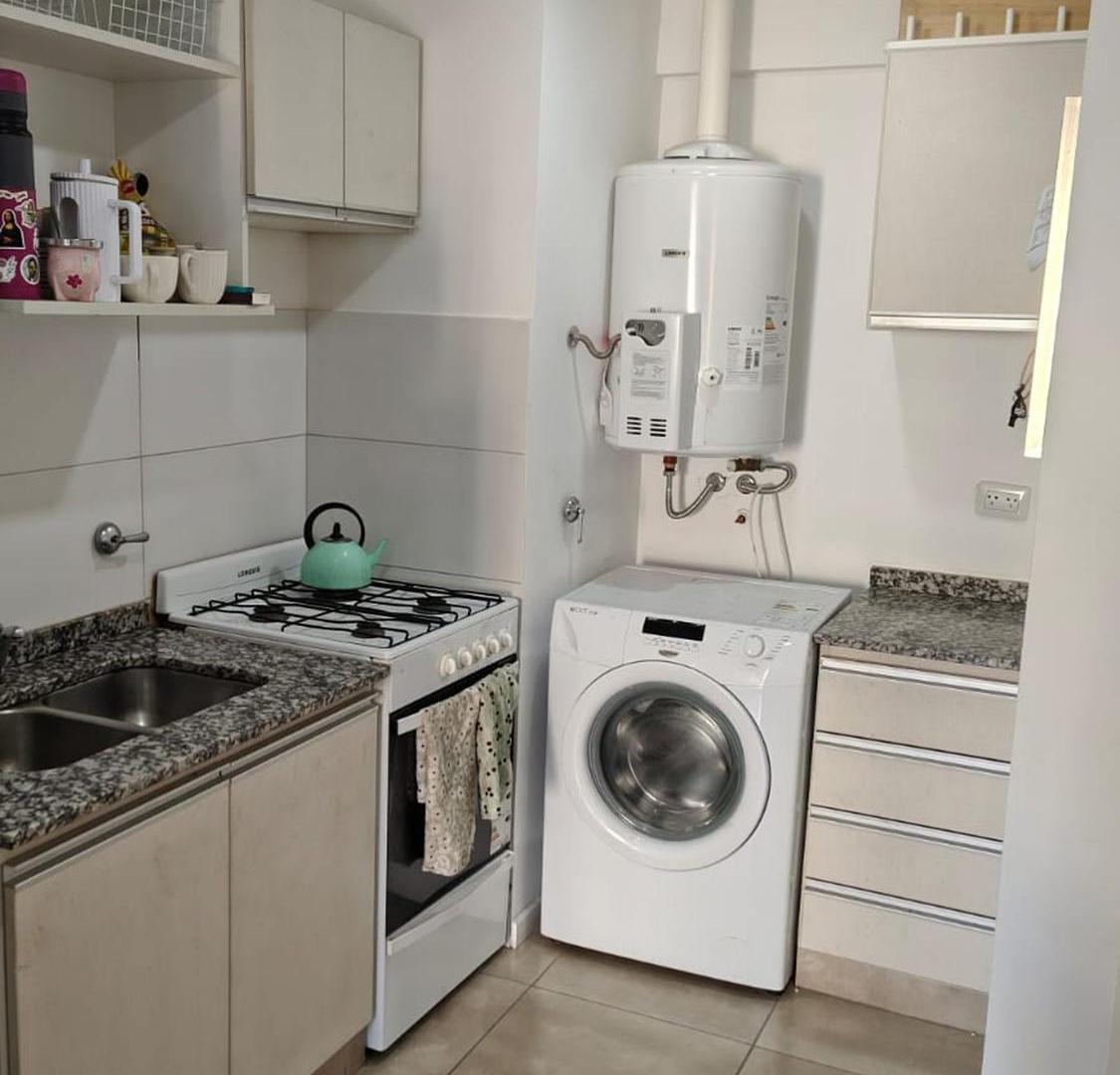 Foto de DEPARTAMENTO EN VENTA 1 DORMITORIO CENTRO, imagen 4