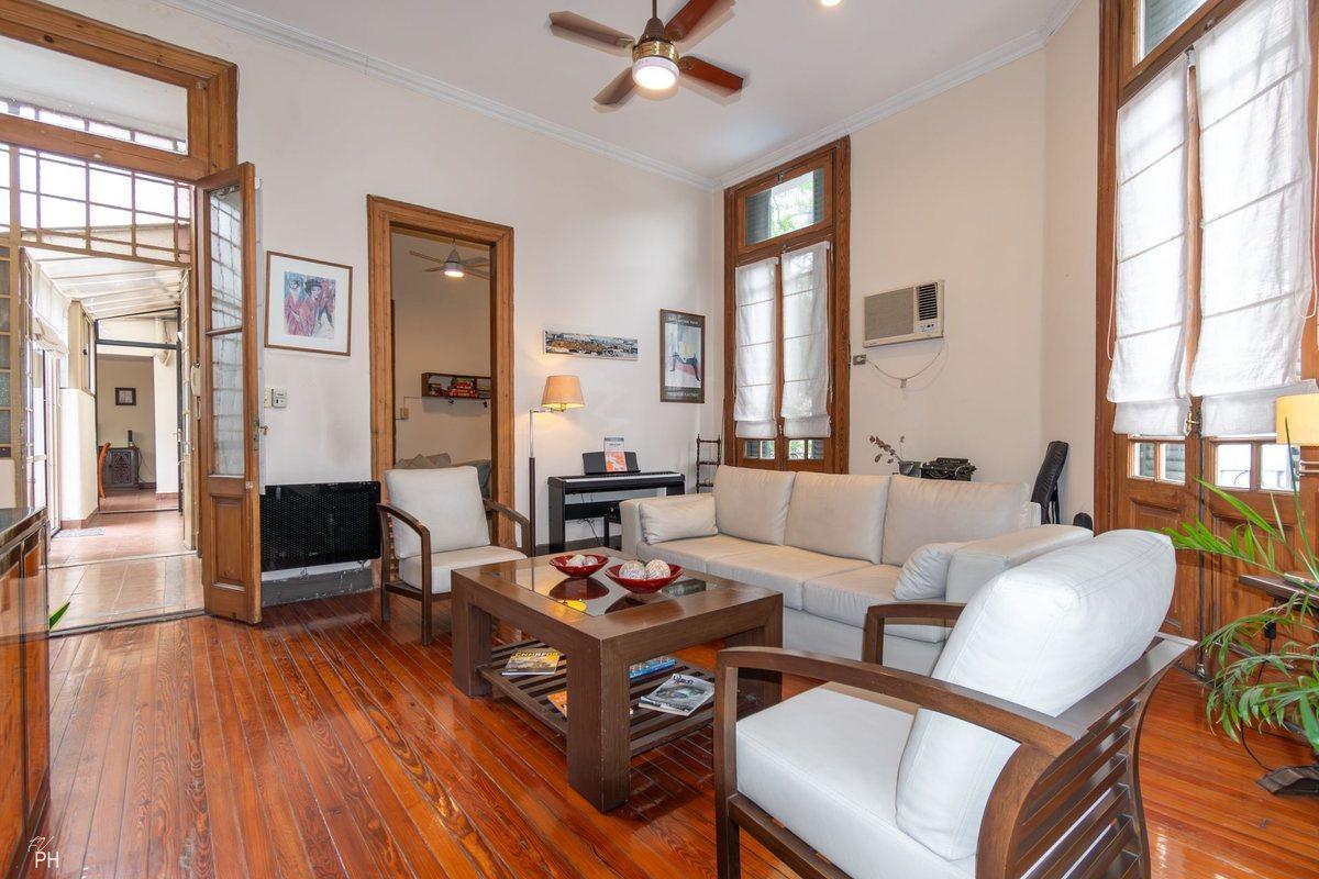 Foto de VENTA PH 4 DORMITORIOS TERRAZA Y QUINCHO, imagen 1