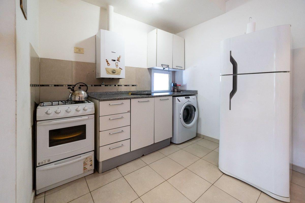 Foto de DEPARTAMENTO EN VENTA 1 DORMITORIO ECHESORTU, imagen 2
