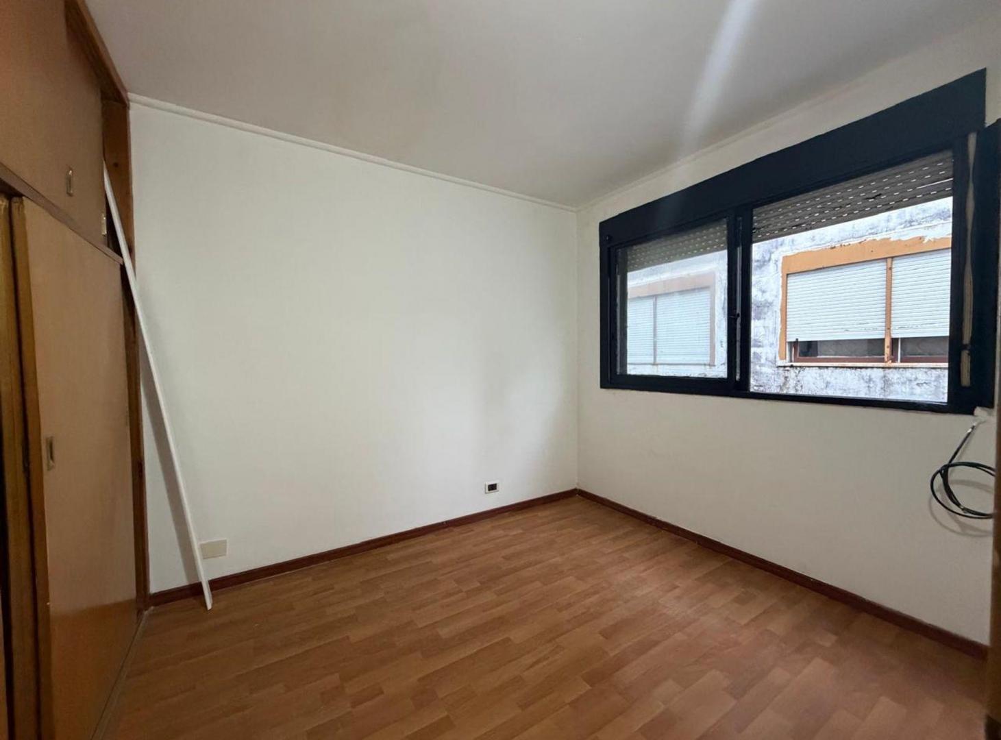Foto de DEPARTAMENTO ALQUILER 1 DORM INTERNO ABASTO, imagen 2