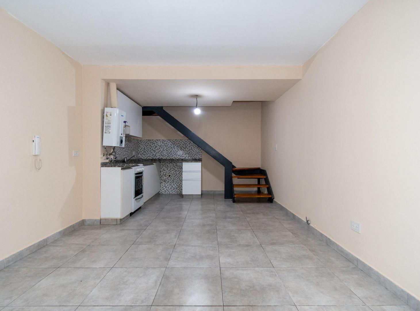 Foto de DEPARTAMENTO DUPLEX EN VENTA UN DORMITORIO, imagen 4