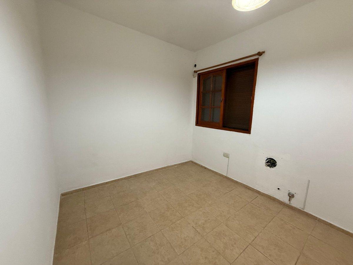 Foto de CASA EN VENTA 2 DORMITORIOS, BARRIO BELGRANO, imagen 3
