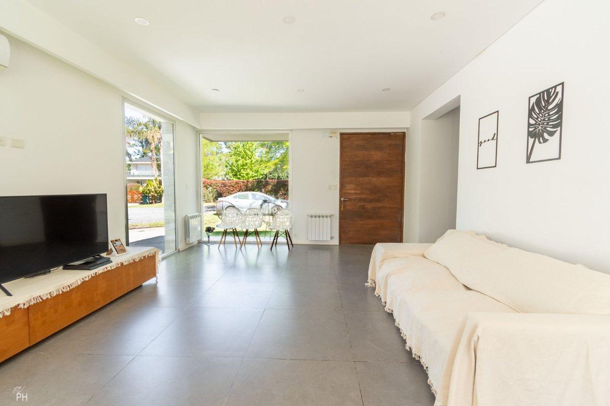 Foto de CASA EN VENTA 3 DORMITORIOS PUERTO PARAISO, imagen 3