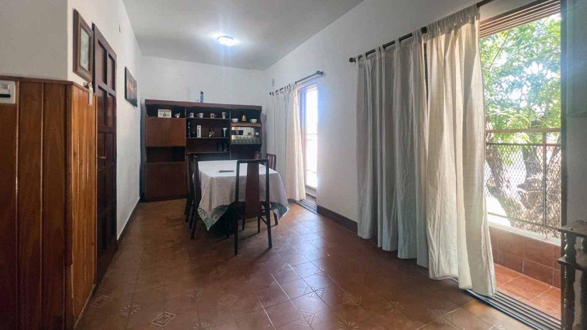 Foto de VENTA CASA PLANTA ALTA Y PLANTA BAJA BARRIO ALVEAR, imagen 4
