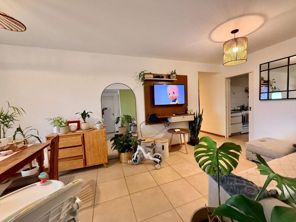 Foto de DEPARTAMENTO EN VENTA 2 DORMITORIOS CON COCHERA, imagen 5