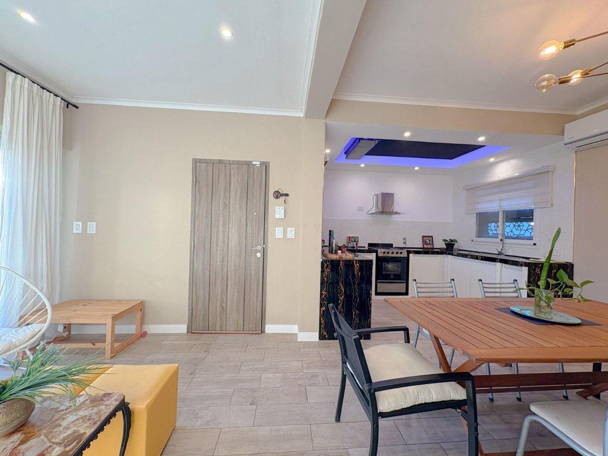 Foto de CASA 1 DORMITORIO VENTA ALVEAR CON PATIO, imagen 3