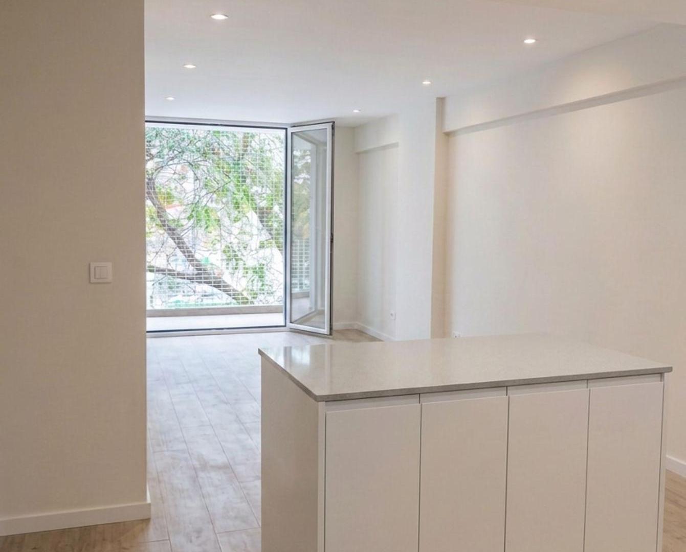 Foto de DEPARTAMENTO EN VENTA 1 DORMITORIO CENTRO BALCON, imagen 2