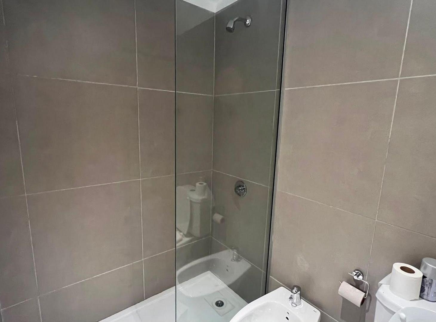 Foto de VENTA MONOAMBIENTE AL FRENTE ECHESORTU., imagen 4