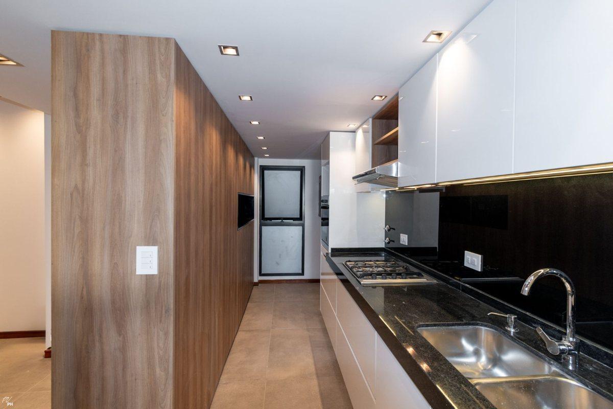 Foto de VENTA DEPARTAMENTO 3 DORMITORIOS CON BALCON CORRID, imagen 1