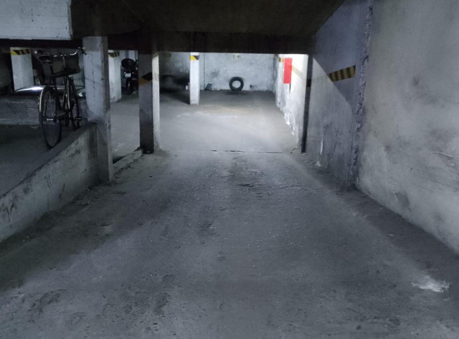 Foto de COCHERA EN VENTA BARRIO ABASTO, imagen 5