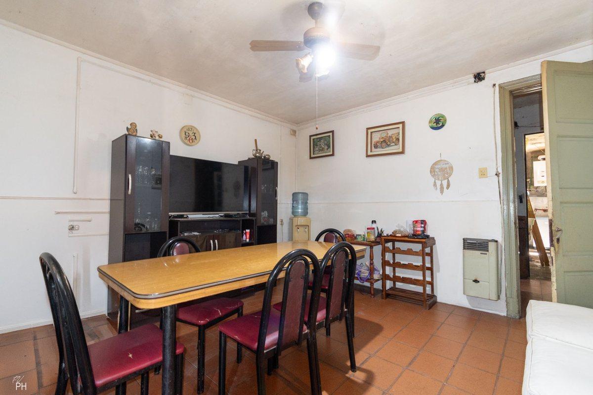 Foto de CASA PARA RECICLAR 2 DORMITORIOS BARRIO LUDUEÑA, imagen 4